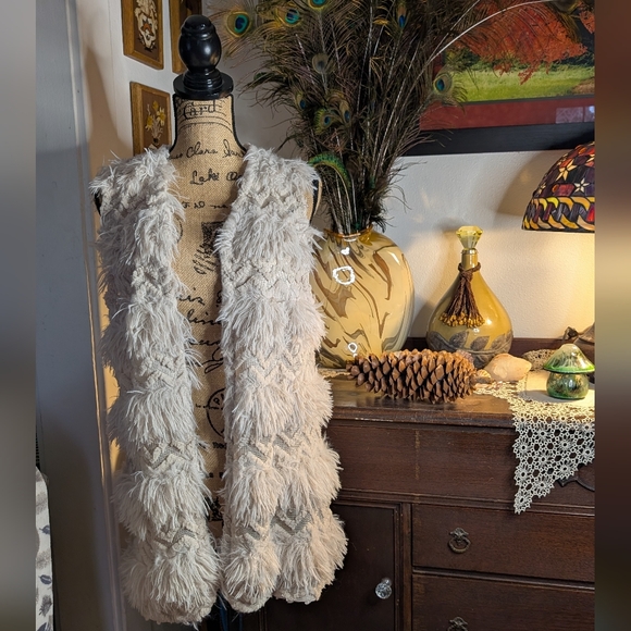 dylan Jackets & Blazers - Shaggy Cream Faux Fur Vest